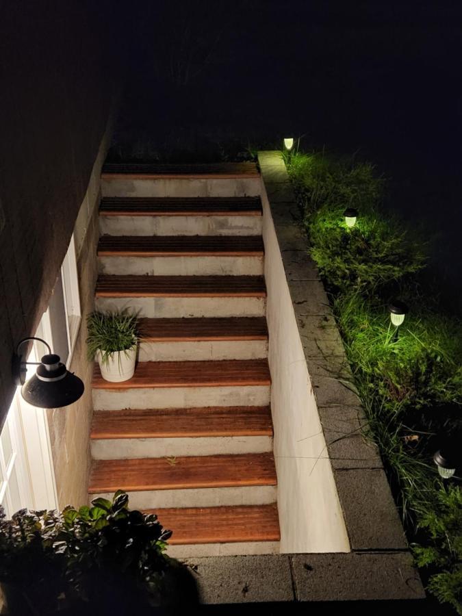 Apartment Private Close To Downtown